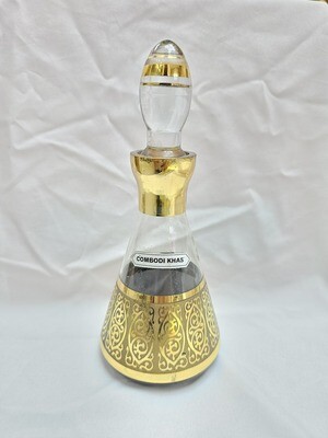 Aromatic Elegance - Combodi Khas Oud Perfume