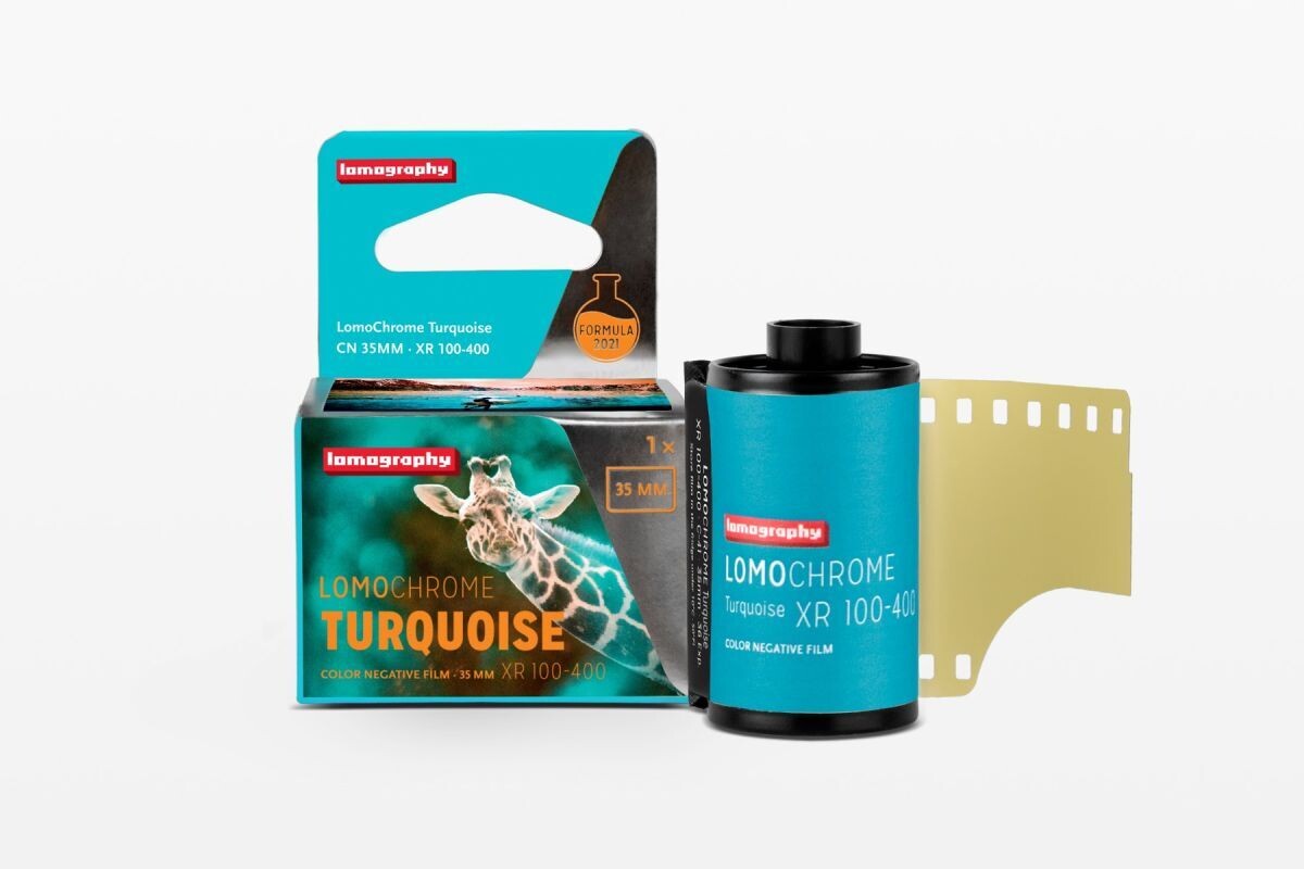 Lomography Turquoise 135