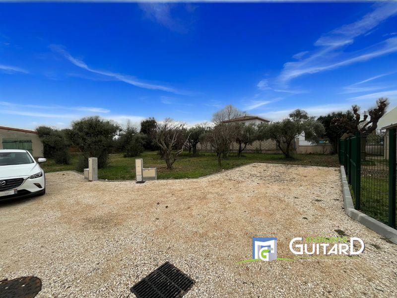REDESSAN (GARD) : MAISON RDC + GARAGE 20M² SUR TERRAIN DE 496M²