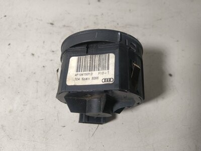 Mando luces Audi Q7 2008 Ref. 4F1941531D