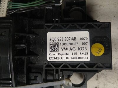 Mando multifunción Volkswagen Golf VII Ref. 5Q0953507AB