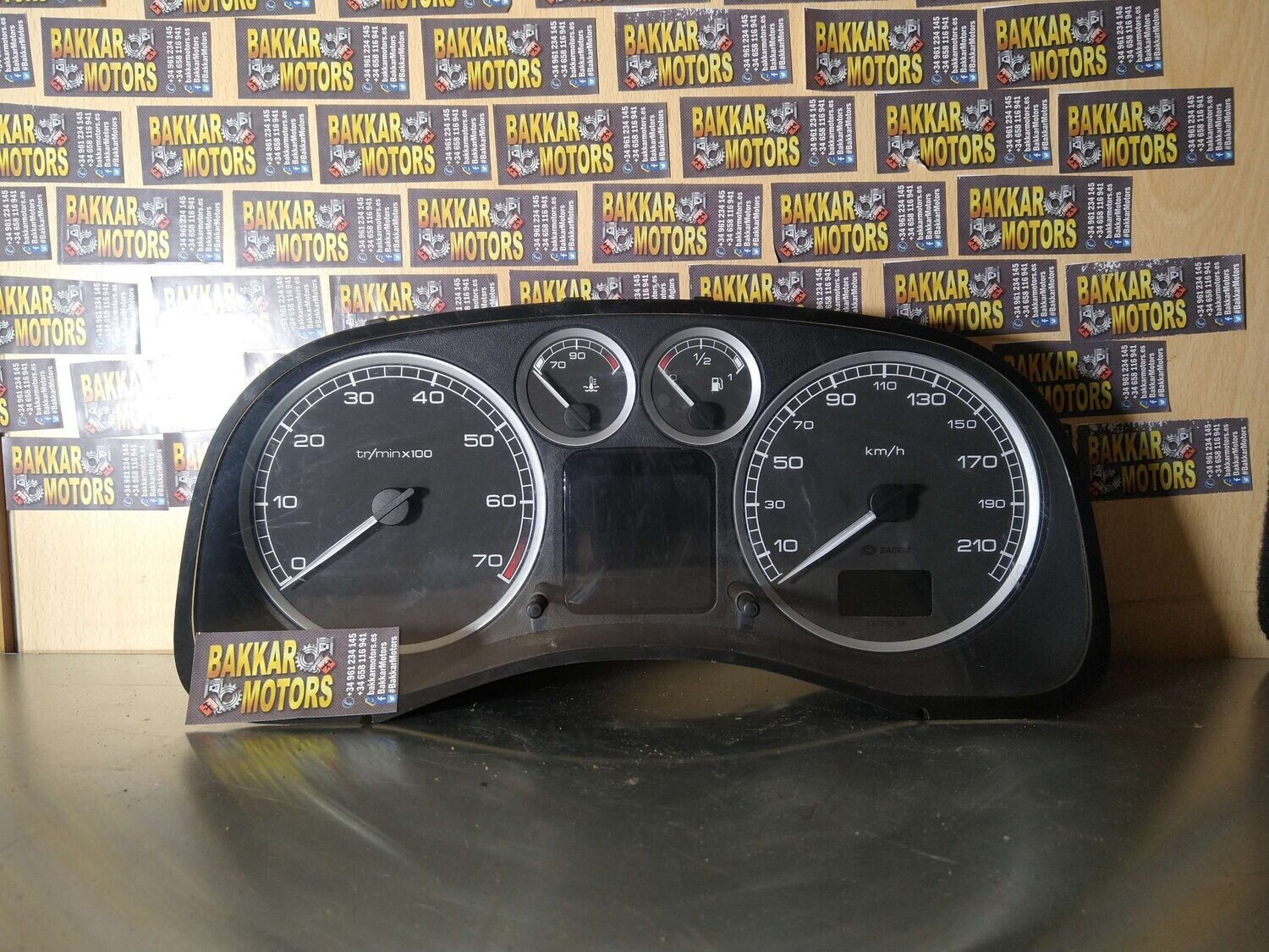 CUADRO INSTRUMENTOS PEUGEOT 307 SW DE 2005