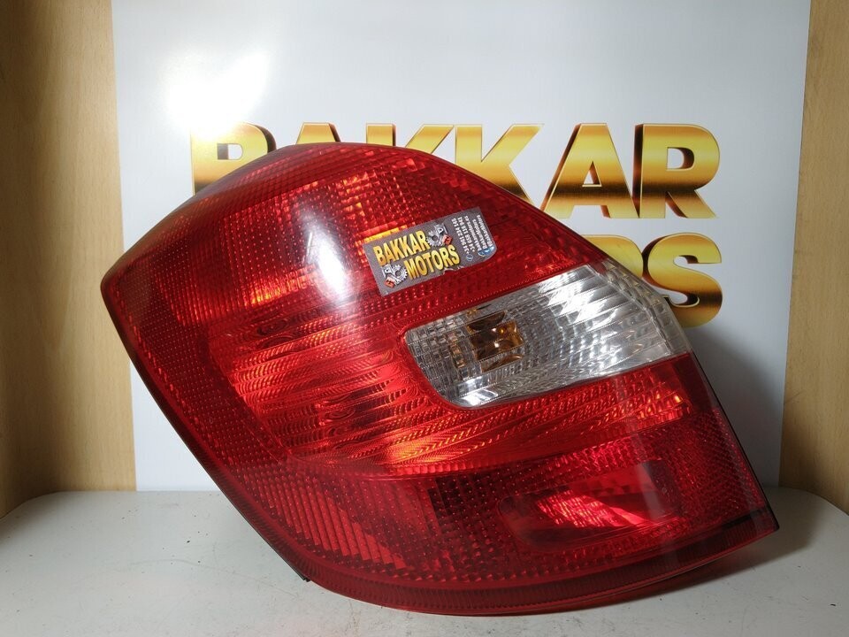 Piloto Trasero Izquierdo Skoda Fabia 2018 Ref. ZSB5J6945095