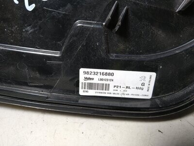 Piloto Trasero Izquierdo Peugeot 208 2020 Ref. 9823216880