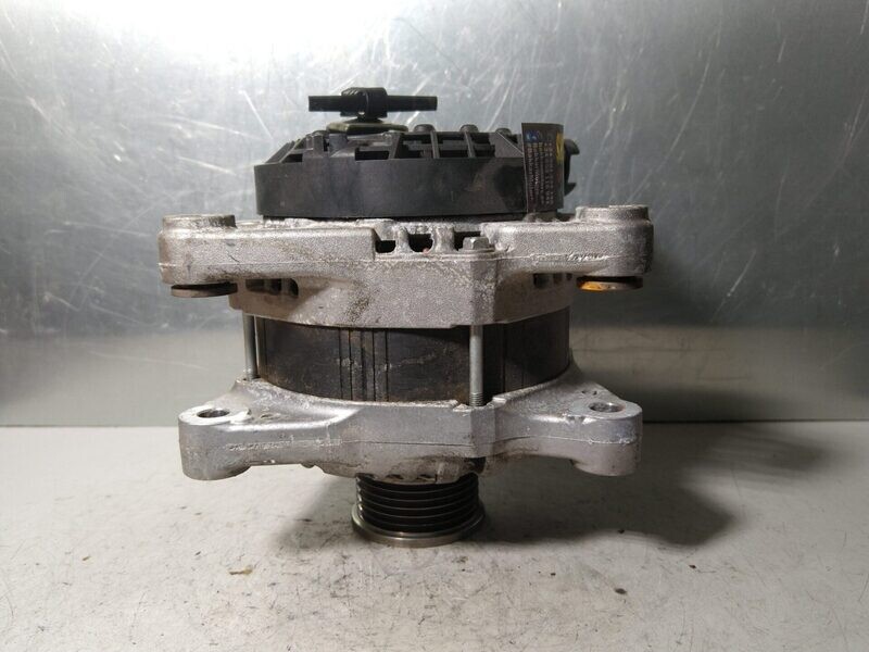Alternador Peugeot 308 2018 ref. 9824742880