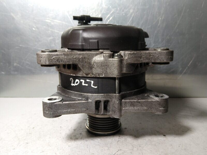 Alternador Peugeot 208 2022 ref. 9820893880 Alternador Peugeot 208 2022 ref. 9820893880