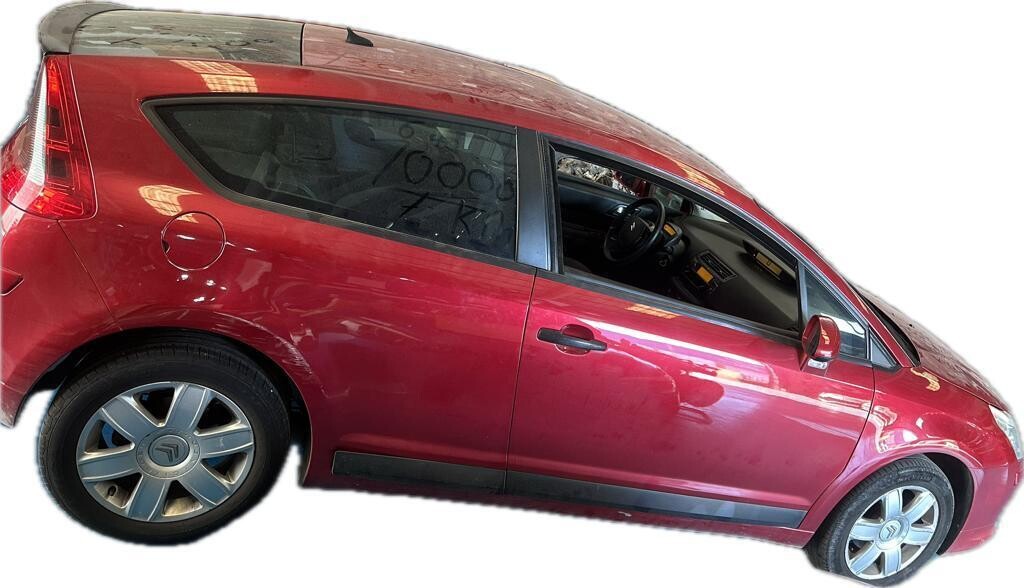 Puerta delantera derecha Citröen C4 Coupe 2005