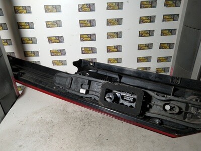 Piloto Trasero Derecho Ford Transit Courier 2013 Ref. BK2113404AG