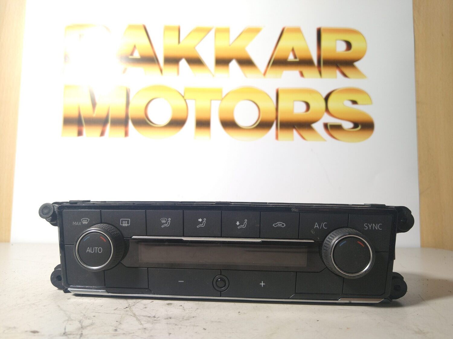 Mando climatizador Volkswagen T-Cross Ref. 2G0907044K.