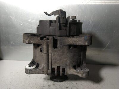 Alternador Renault Trafic 2008 ref. TG15C058