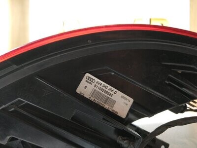 Piloto Trasero Derecho Audi A3 2014  Ref. 8V4945096D