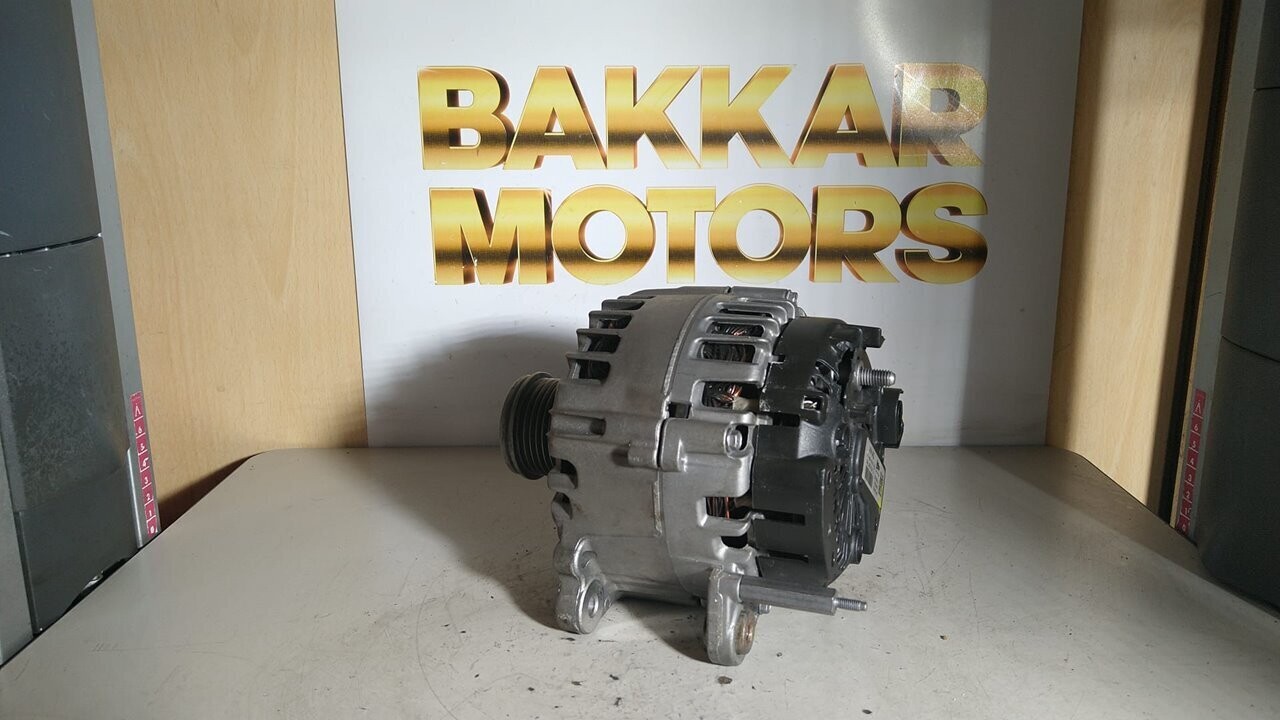 Alternador Volkswagen Golf VII 2018 Ref 04L903021D