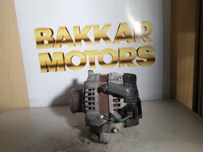 Alternador Toyota Avensis 2.2 ref: 1042104521