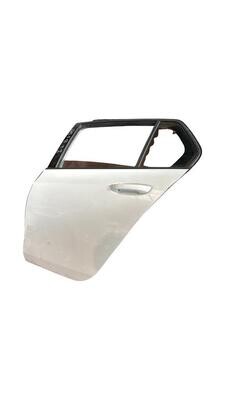 Puerta trasera izquierda Golf VIII 2020 Blanca (Vendida)