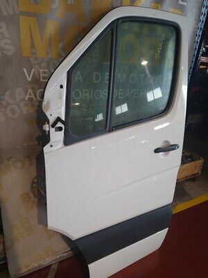 Puerta delantera izquierda Sprinter  2017
