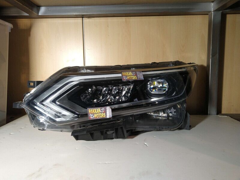 Faro delantero izquierdo Nissan Qashqai 2018