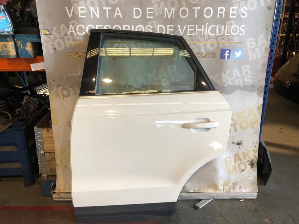 Puerta trasera izquierda Audi Q3 (8GU) 2014