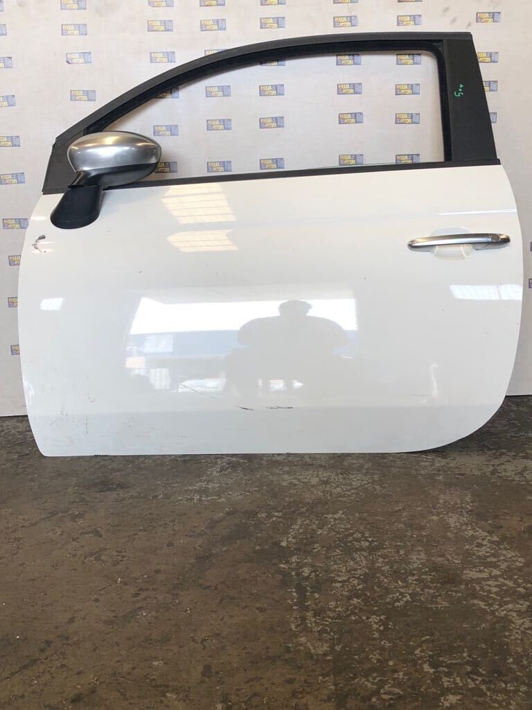 Puerta delantera izquierda Fiat 500 Abarth 2016