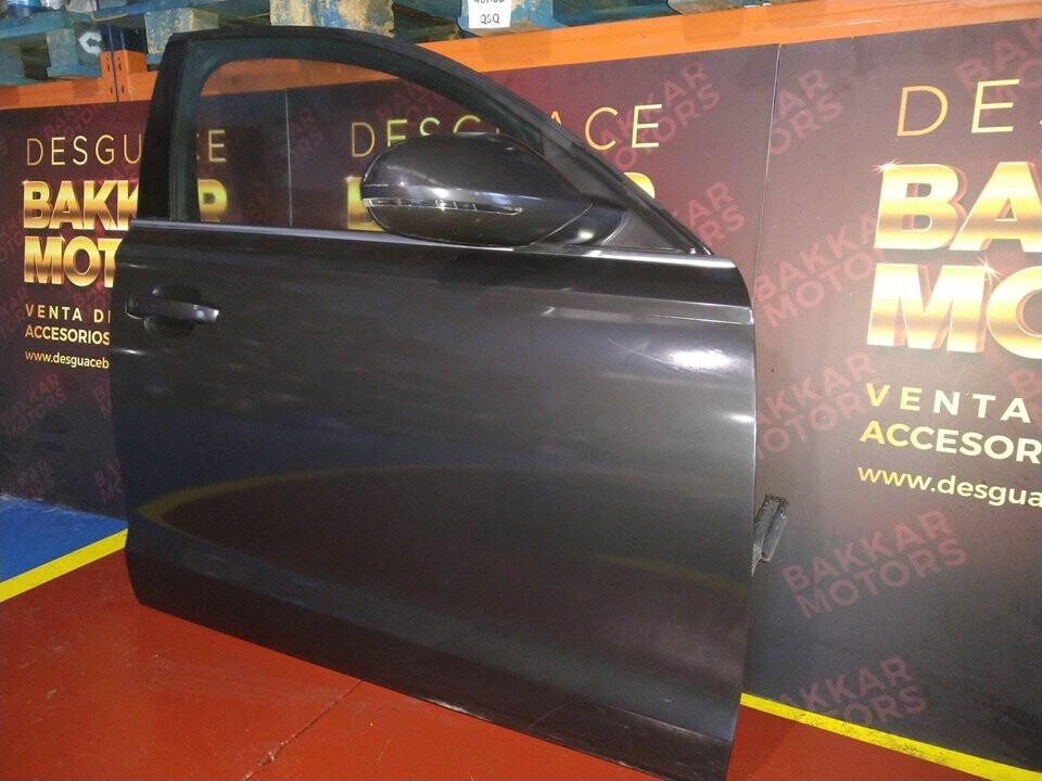 Puerta delantera derecha Audi A6 2016