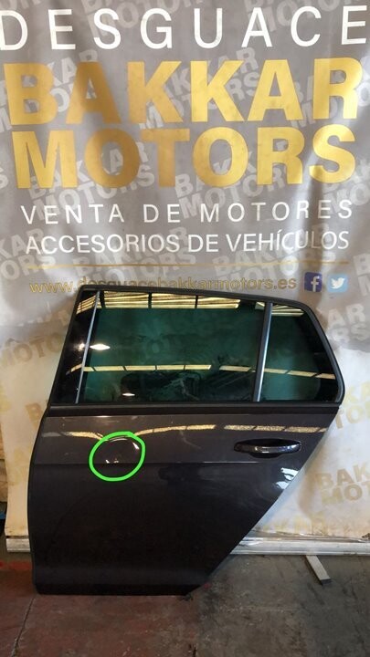 Puerta trasera izquierda Volkswagen Golf VII  Lim. 2013 (5G1)