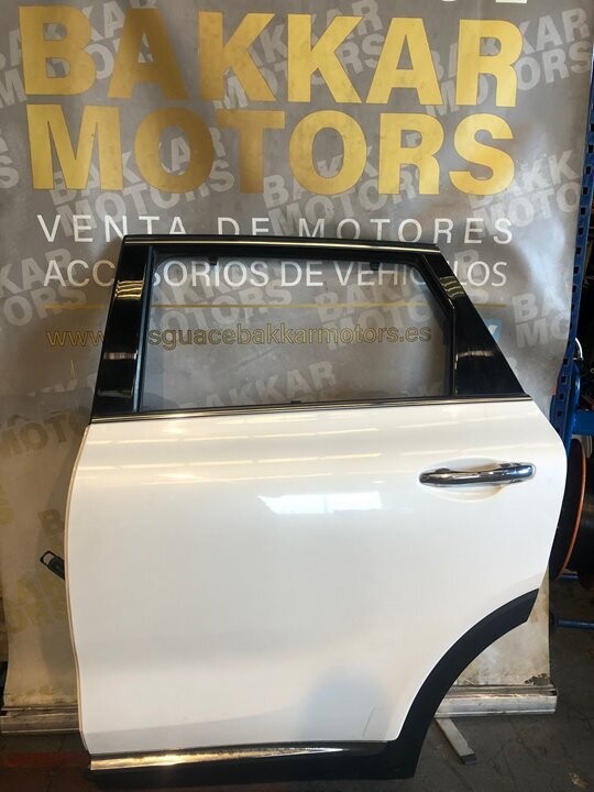 Puerta Trasera izquierda Sorento 2018