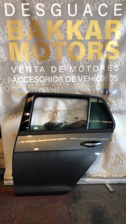 Puerta trasera izquierda Volkswagen Golf VII  Lim. 2012
