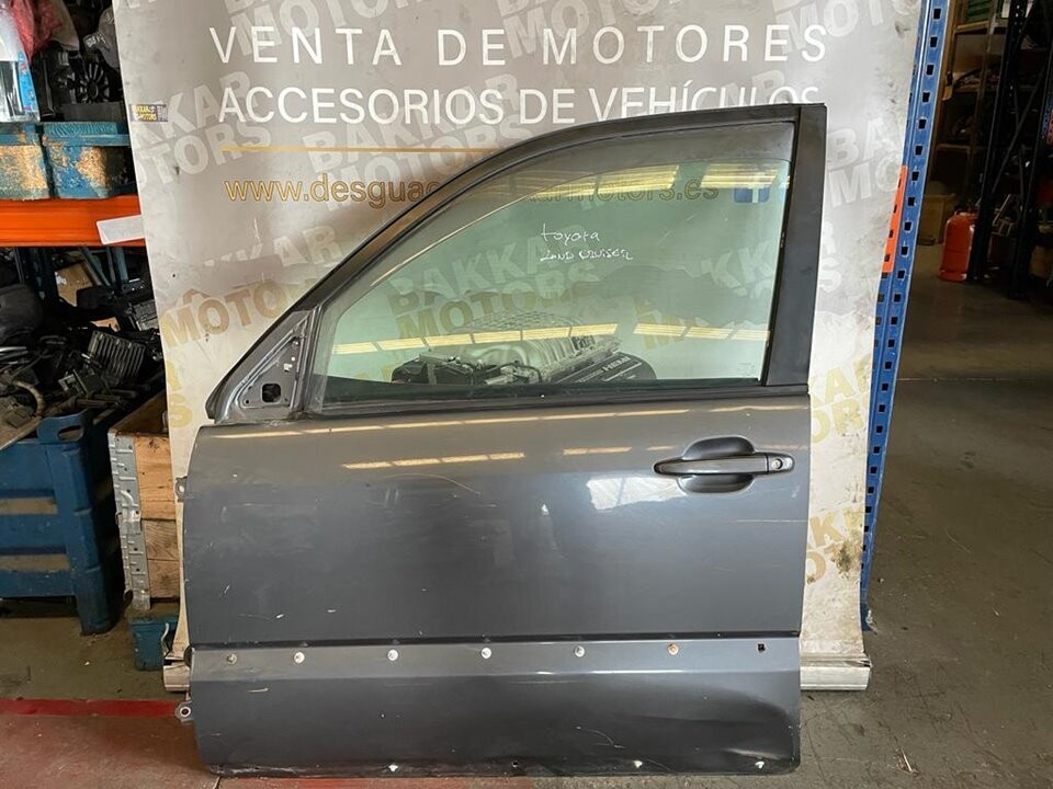 Puerta delantera izquierda Toyota Land Cruiser 2007