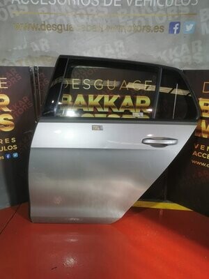 Puerta trasera izquierda Volkswagen Golf VII 2018