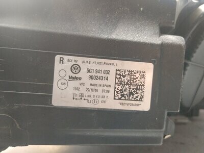 Faro Derecho Volkswagen Golf VII 2012 Ref. 5G1941032
