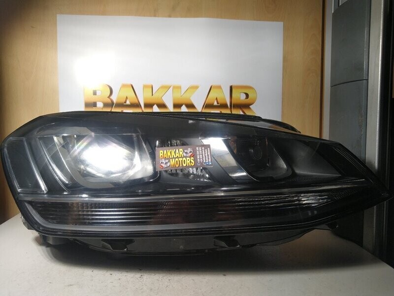 Faro Derecho Volkswagen Golf VII 2012 Ref. 5G1941032