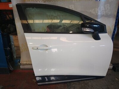Puerta delantera derecha Renault Clio IV 2012 (VENDIDA)