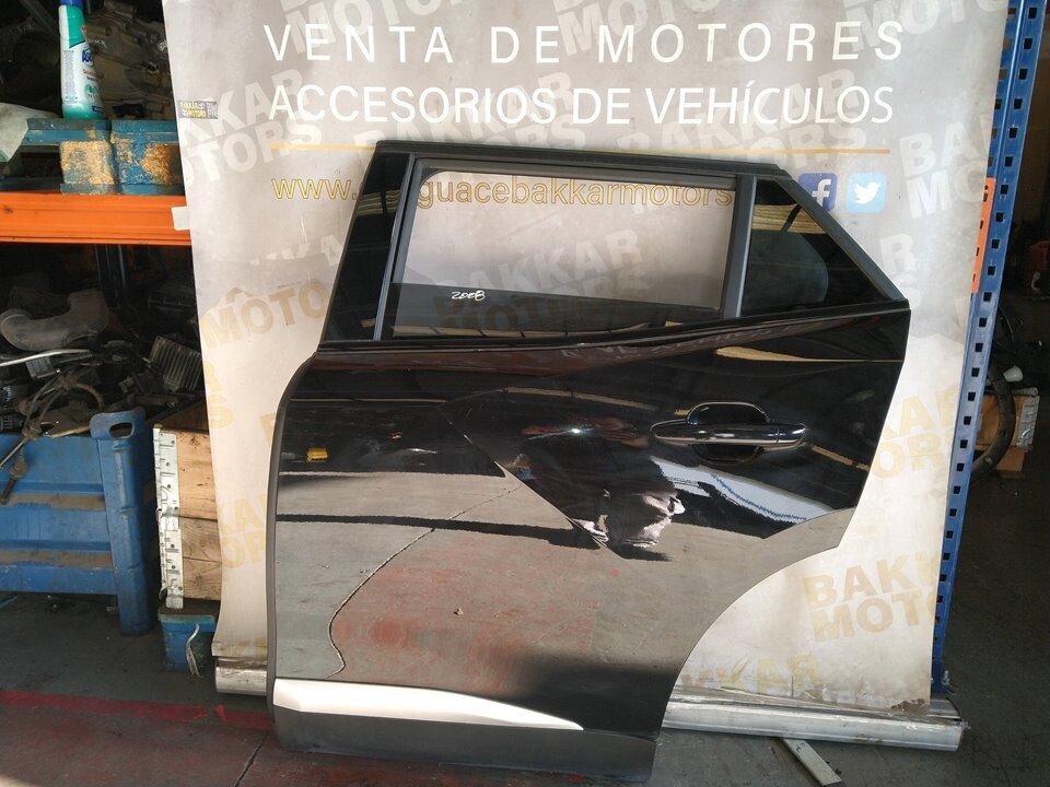 Puerta Trasera izquierda Peugeot 2008 2019