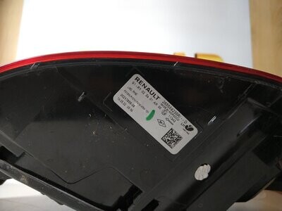 Piloto Trasero Izquierdo Dacia Sandero  Ref.  265558235R (VENDIDO)