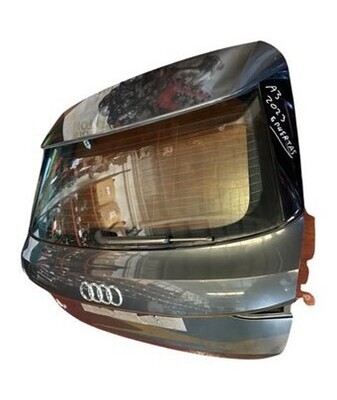Portón trasero Audi A3 Gris 2022