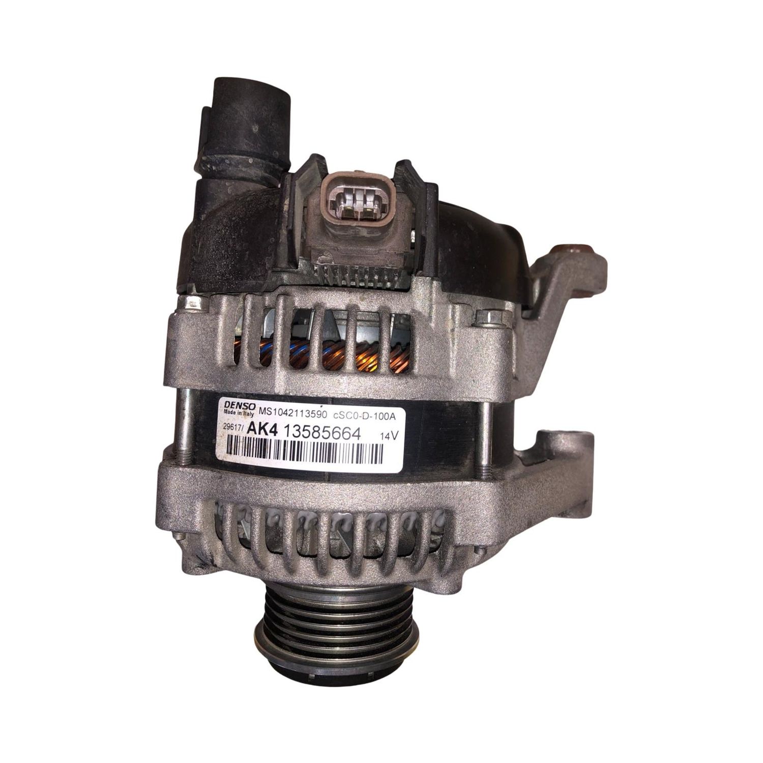 Alternador Opel Corsa 2014 Ref AK4-13585664 / AK413585664