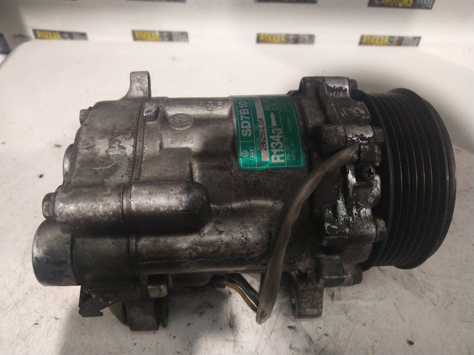 Compresor a/a Volkswagen Polo ref 2862910334