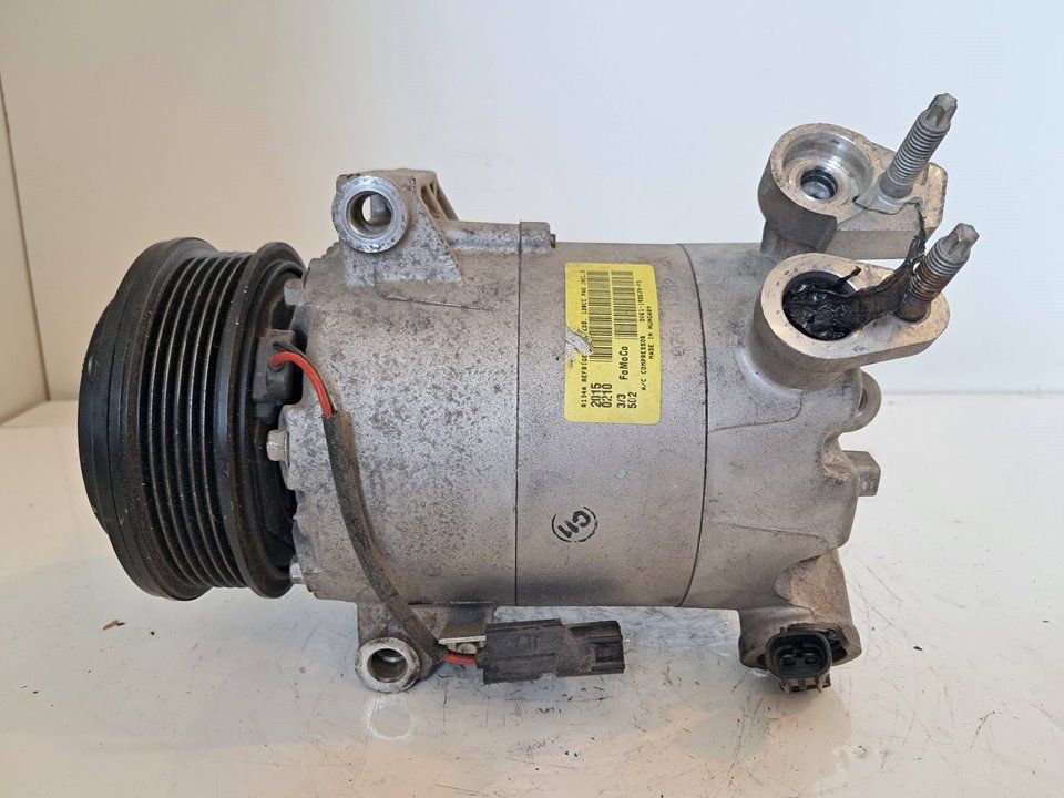 Compresor A/A Ford Focus Ref: DV61-19D629FD de 2013