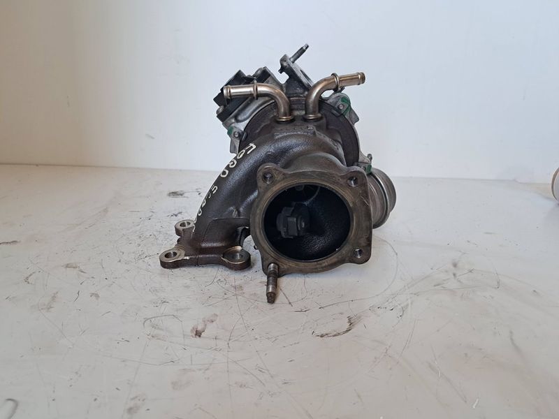 Turbocompresor Ford Fiesta 2017, ref: CM5G-6K628GE Turbocompresor Ford Fiesta 2017, ref: CM5G-6K628GE