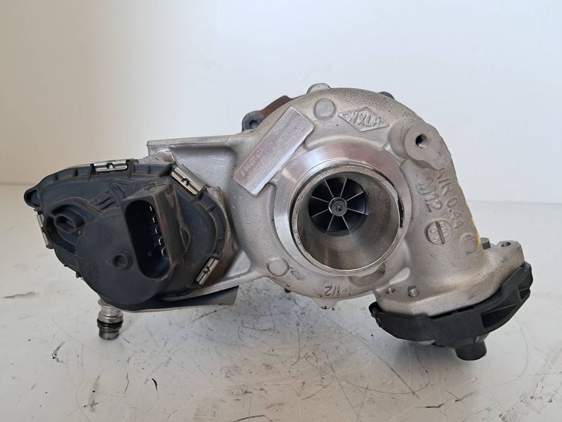 Turbocompresor Peugeot 3008 Ref: 9835855380 de 2020