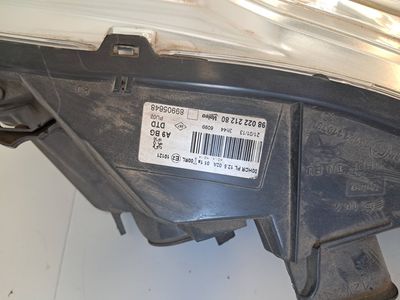 Faro derecho H7 Peugeot 208 2010, ref: 9802221280