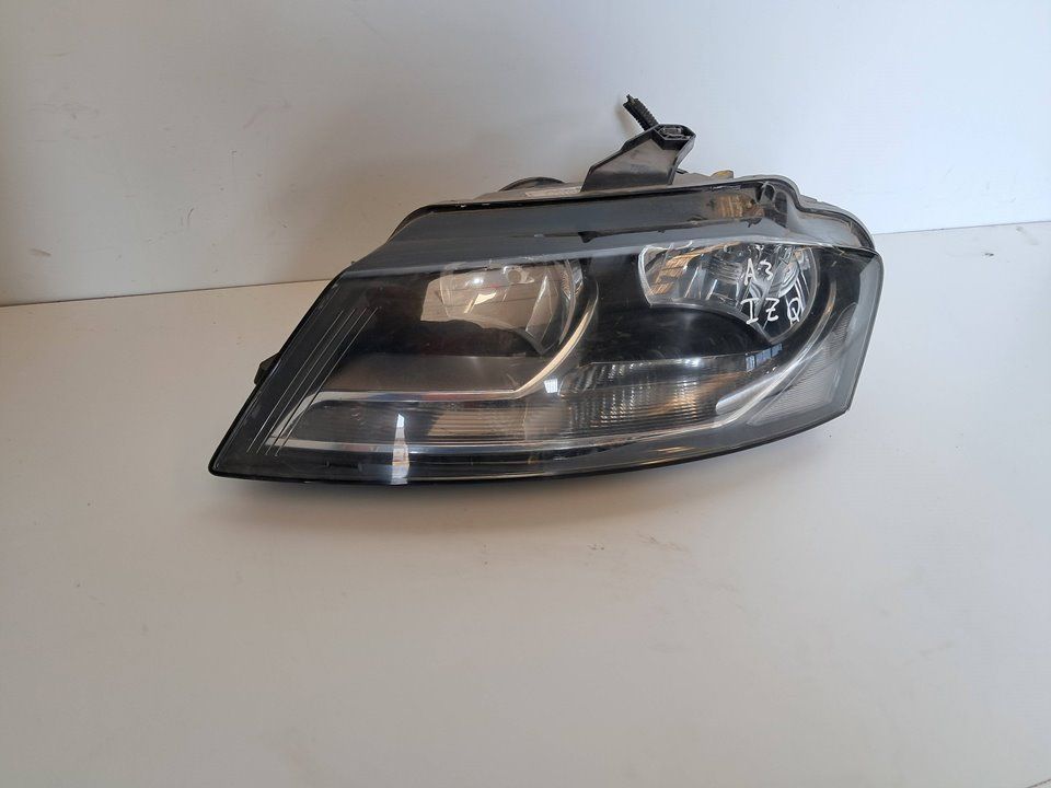 Faro Izquierdo Audi A3 2011,ref: 8P0941003