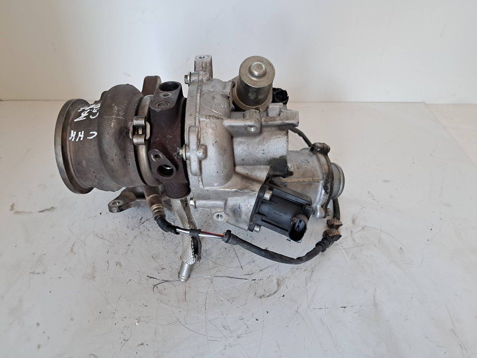 Turbocompresor Volkswagen Golf VII Lim Ref: 06K145722L de 2013
