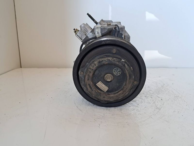 Compresor A/A Toyota Land Cruiser Ref: 447220-4072 de 2007 Compresor A/A Toyota Land Cruiser Ref: 447220-4072 de 2007