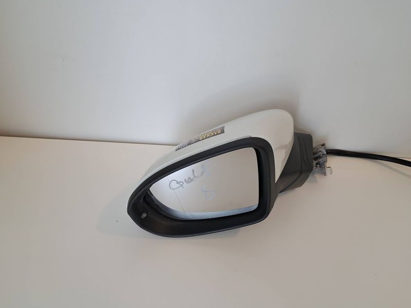 Retrovisor Izquierdo Volkswagen Golf VIII, 2022 Retrovisor Izquierdo Volkswagen Golf VIII, 2022
