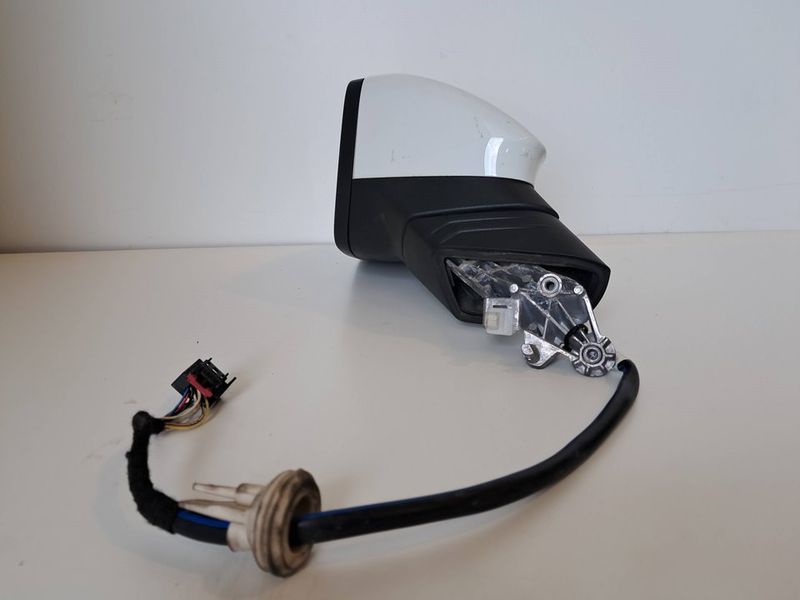 Retrovisor Izquierdo Volkswagen Golf VIII, 2022