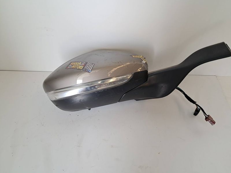 Retrovisor Derecho Peugeot 2008, 2008