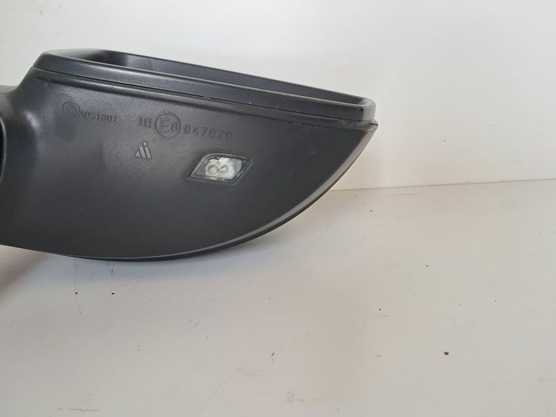 Retrovisor Dercho Volkswagen Tiguan, 2019