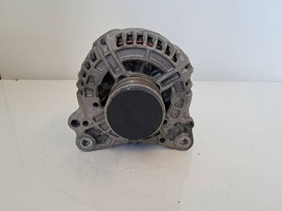 Alternador Seat Leon Ref: 06F903023F de 2009