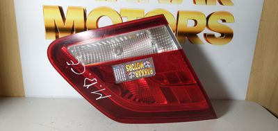 Piloto trasero izquierdo interior de Mercedes Clase B (W246) B200 2012 Piloto trasero izquierdo interior de Mercedes Clase B (W246) B200 2012