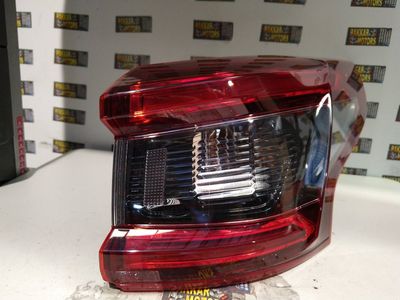Piloto trasero derecho Nissan Qashqai (J11) 2013